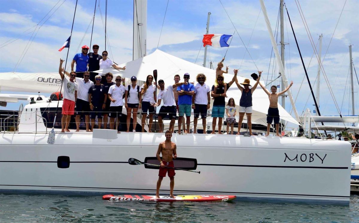 Fiji : supporters de l’équipe de France de SUP!